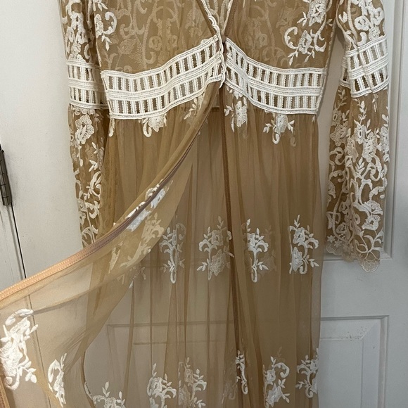 Nude/Cream Lace see through dress/cover - Picture 3 of 5